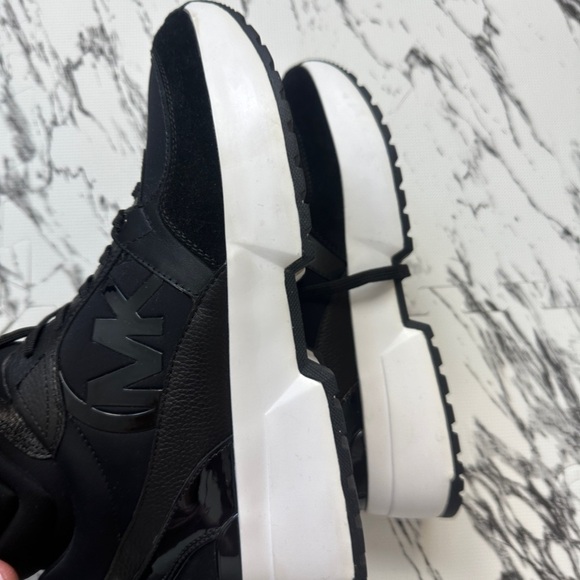 Euc - Michael Kors 2” platform sneakers size 9 - Picture 7 of 12